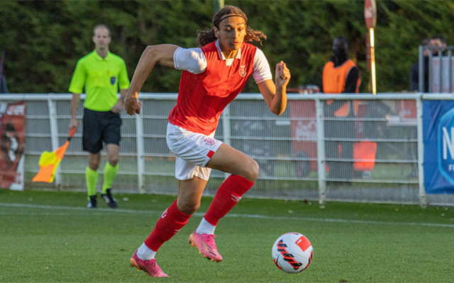 开云官网-法甲关键时刻走向成谜，斯图加特状态回暖，管理层满意，团队化学反应显著